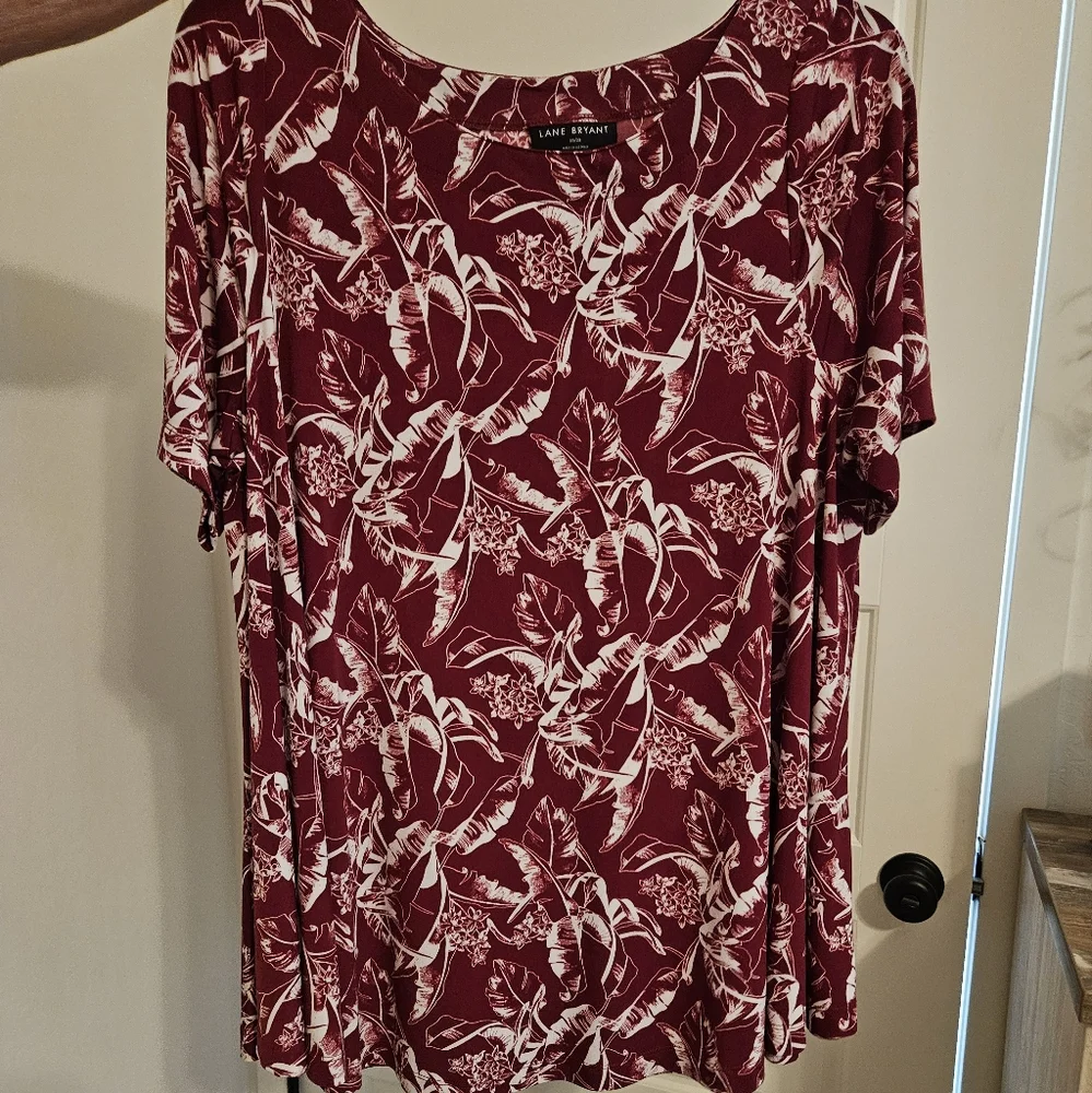 Top - Picture 2 of 2